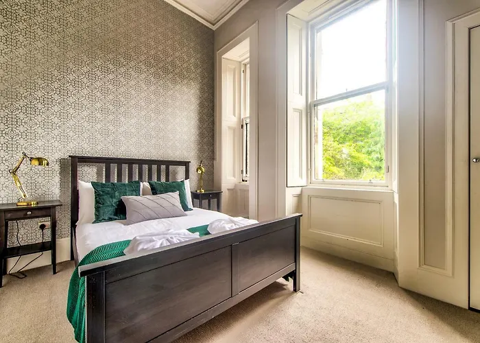 Apartament 32 Victoria Crescent Road Glasgow