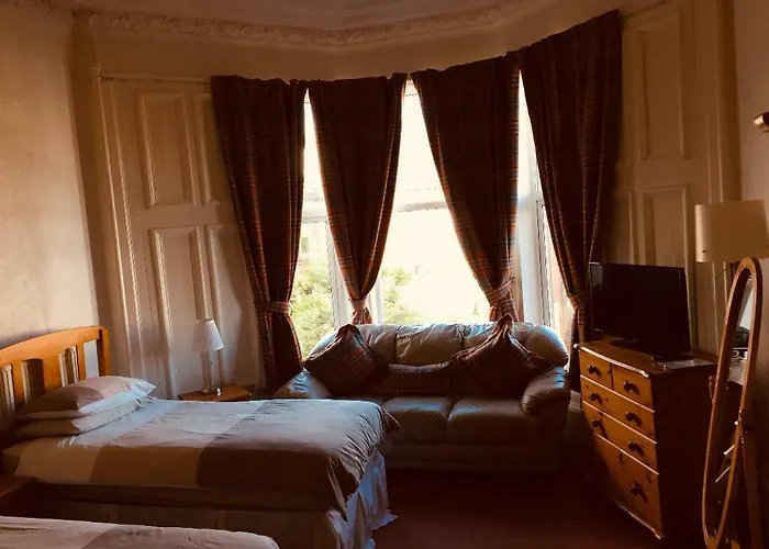 Glades House Glasgow