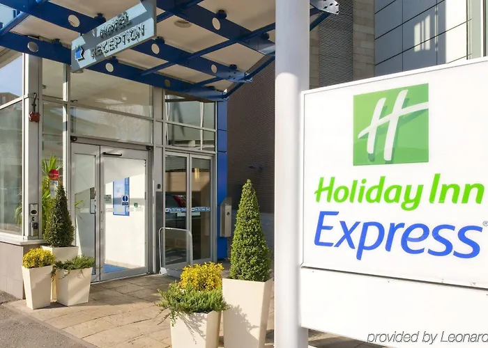 호텔 Express - - Ctr Theatreland By Ihg 3*