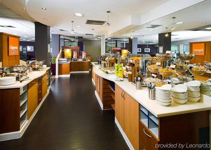 Express - - Ctr Riverside By Ihg Hotel