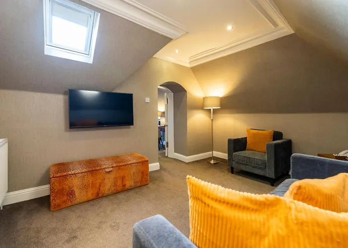 Hotel Sherbrooke Castle